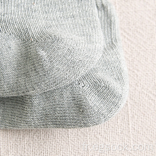 Chaussettes fines antidérapantes en maille d&#39;été pour femmes